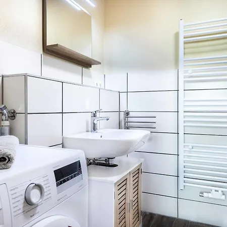 Apartment Sonne Mond Und Sterne B