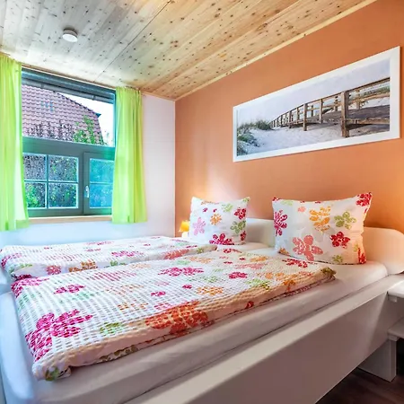 Sonne Mond Und Sterne B Apartment *